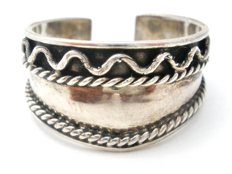 Women's rings floral-platinum-Sterling Silver Wide Band Ring Vintage