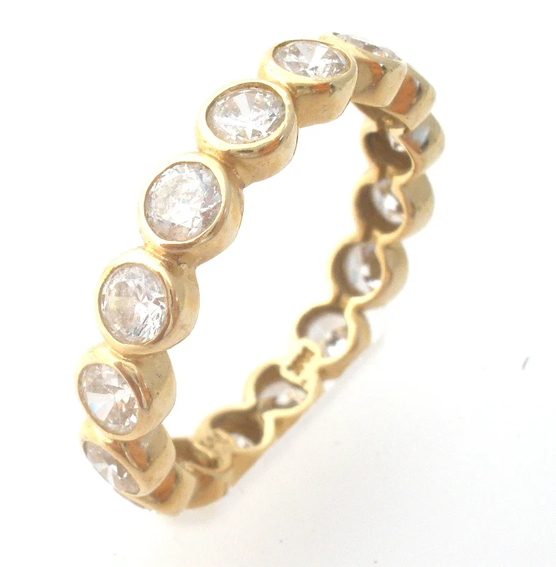 Women's rings Victorian-glow-14K Gold Eternity Ring Cubic Zirconia Size 9