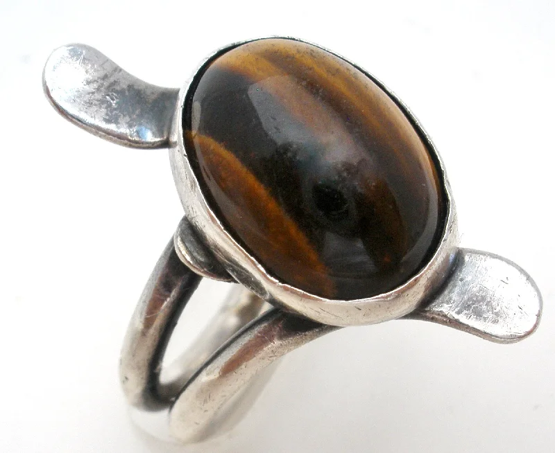 Women's rings modern-vine-Vintage Tiger's Eye Ring Sterling Silver Size 5.25