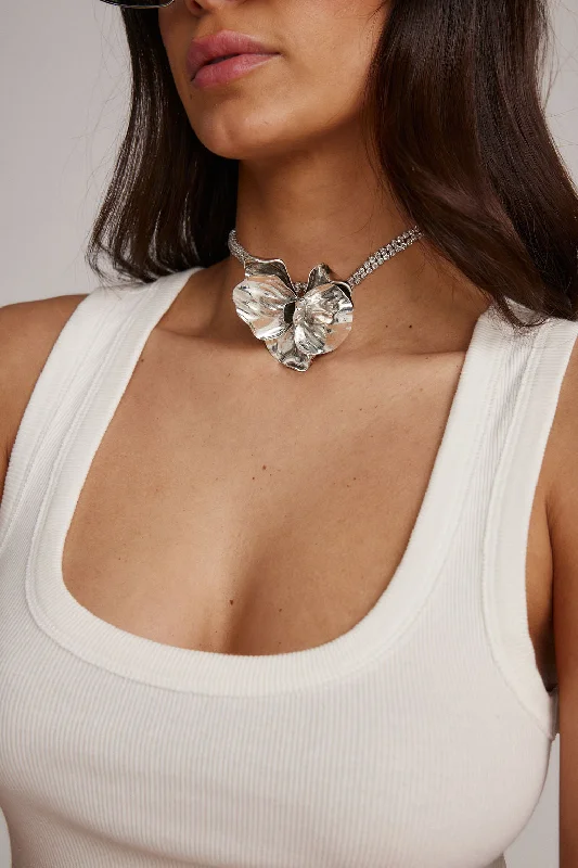 Women's necklaces tender-accent-Camila Silver Flower Choker Necklace