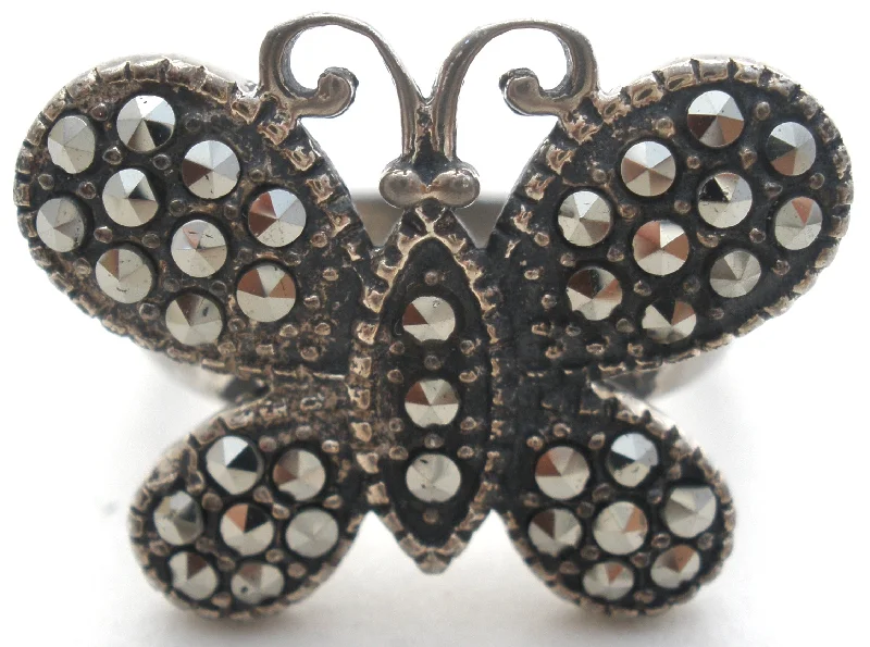 Women's rings fine-blush-Butterfly Ring With Marcasites Size 6