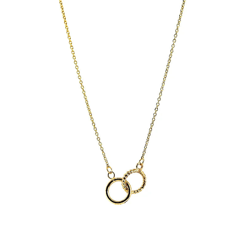 Women's necklaces radiant-charm-Interlocked Mini Circles Necklace, Solid 18k Gold