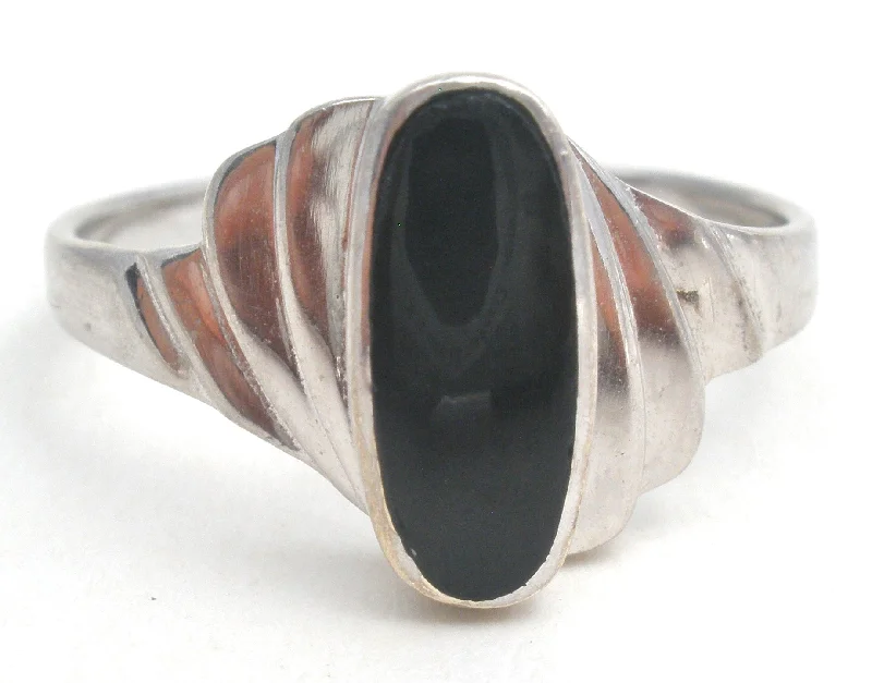 Women's rings open-band-Sterling Silver Black Onyx Ring Size 8